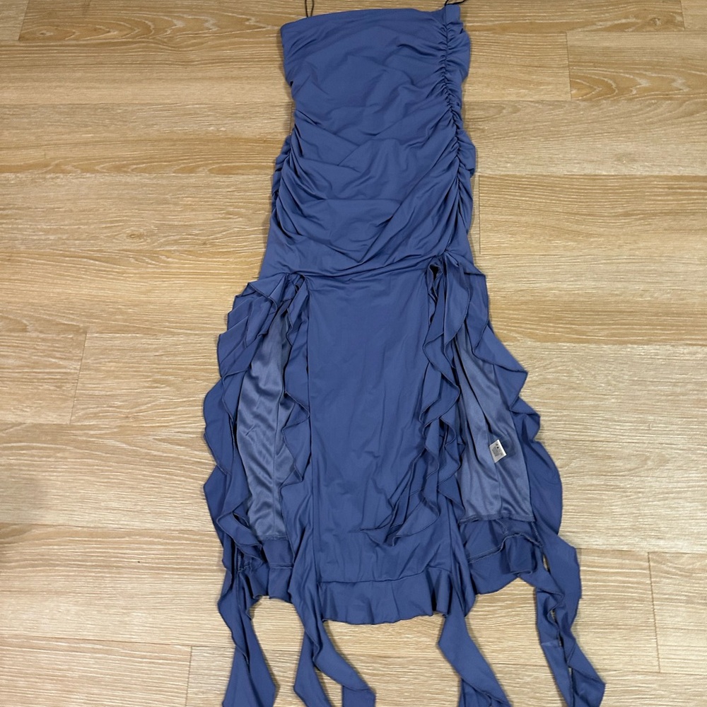 Blue strapless thirty/thirty dress
